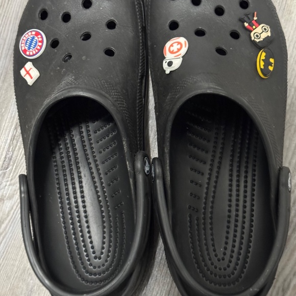 Crocs Size Men's 12, Good condition, Black - Picture 6 of 6